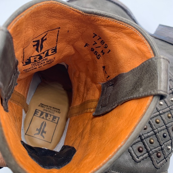 Frye Studded Boot - size 7 - Picture 6 of 8